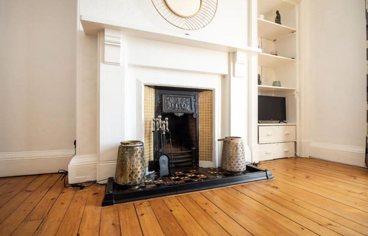 Entire Period Flat By City Centre Edinburgh Exterior foto